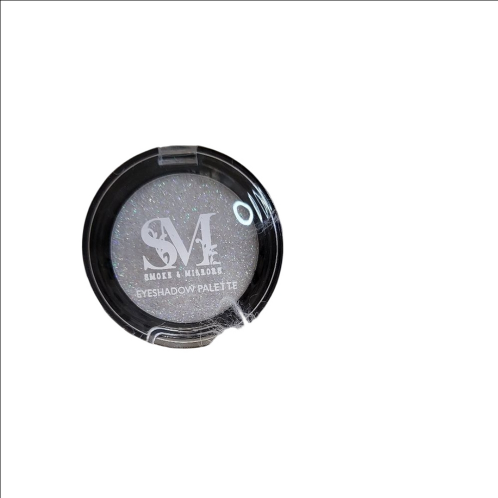 Smoke & Mirrors eyeshadow single in silver glitter